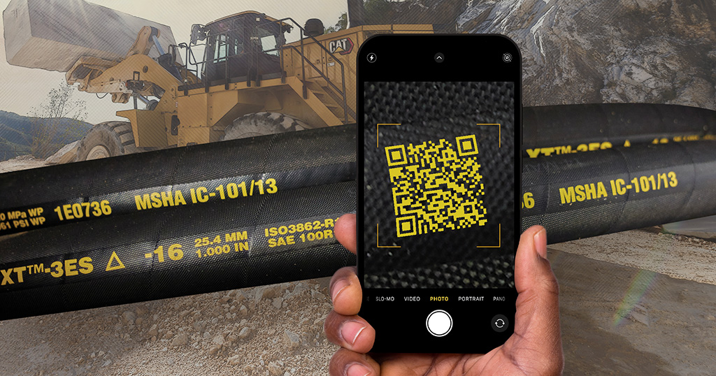 ps-13-24-hydraulic-h-c---blog-2000x1050 QR code on mobile app in front of construction site