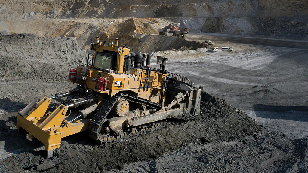 surface-equipment-tracktypedozers A cat machine pushing dirt
